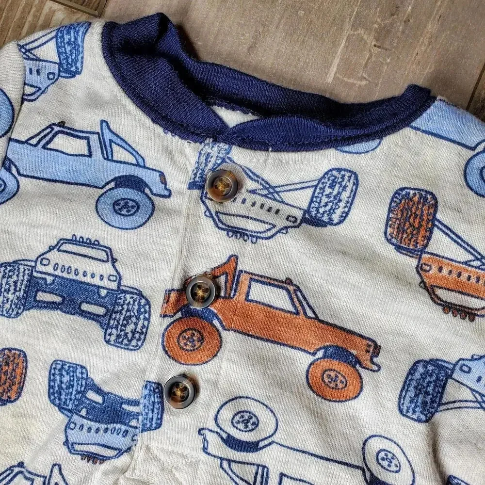 Carter's Baby Boy 3m Bodysuit Bundle - 2 Pieces - EUC